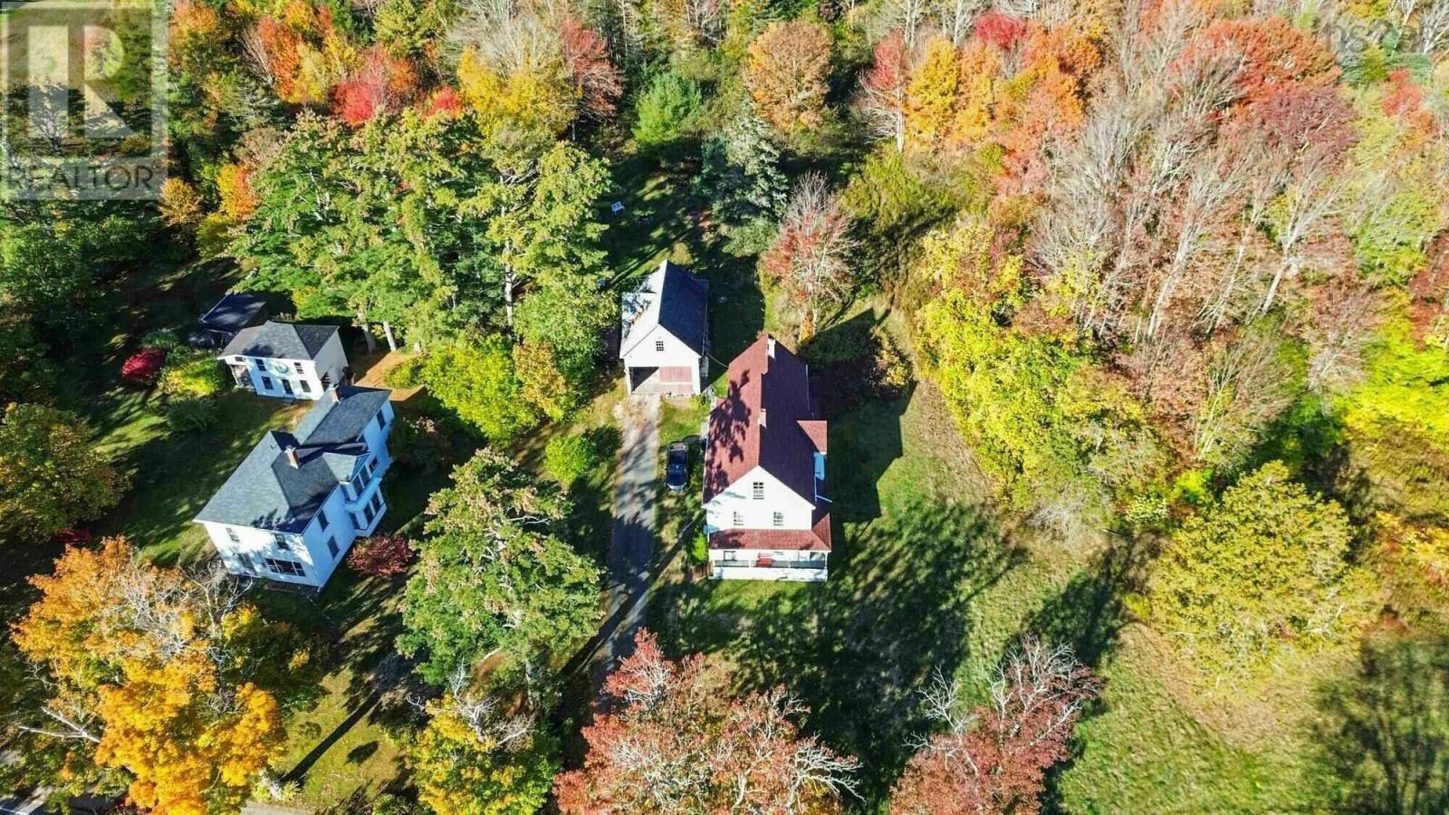 Property 21 of 22 of 2149 Highway 203