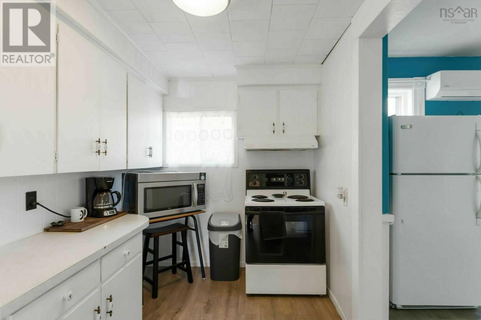 Property 5 of 22 of 2149 Highway 203