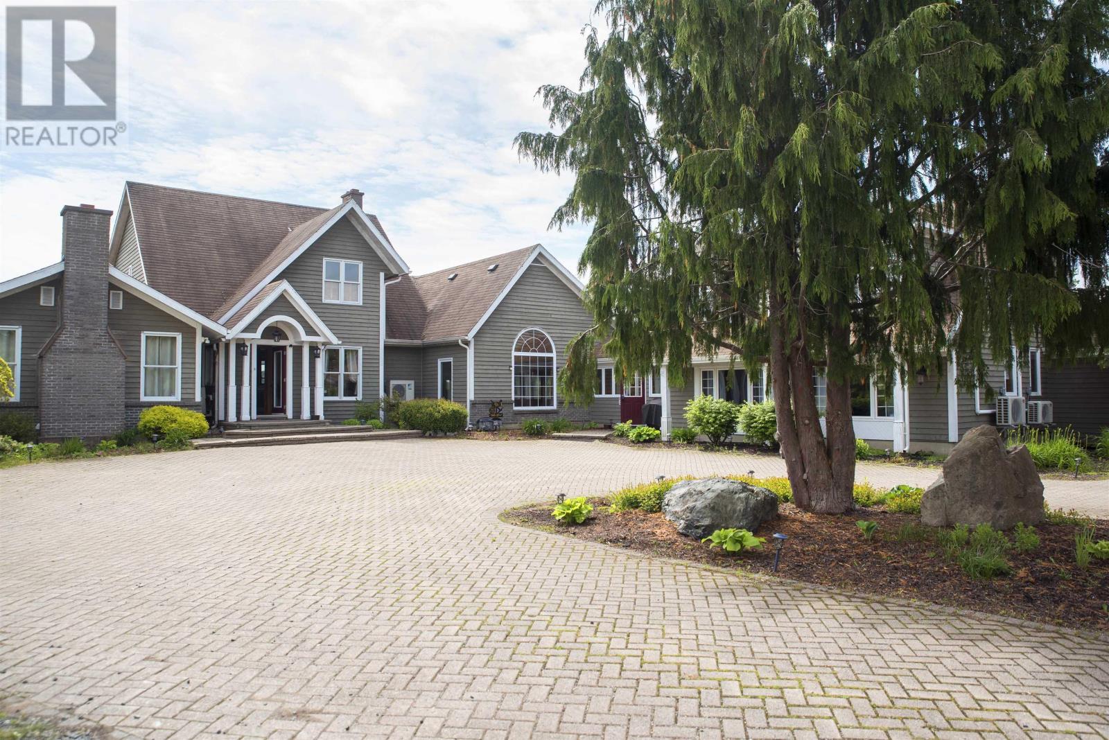 Property 2 of 50 of 815 Coxheath Road