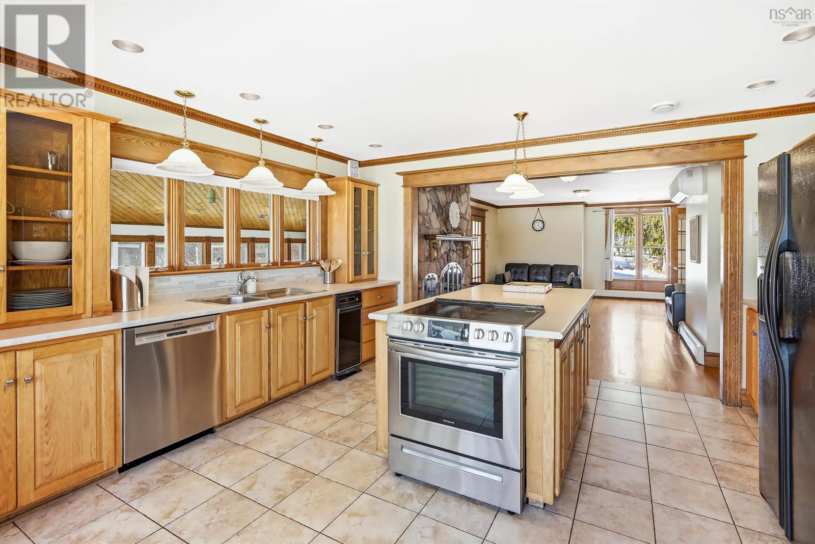 Property 15 of 50 of 815 Coxheath Road