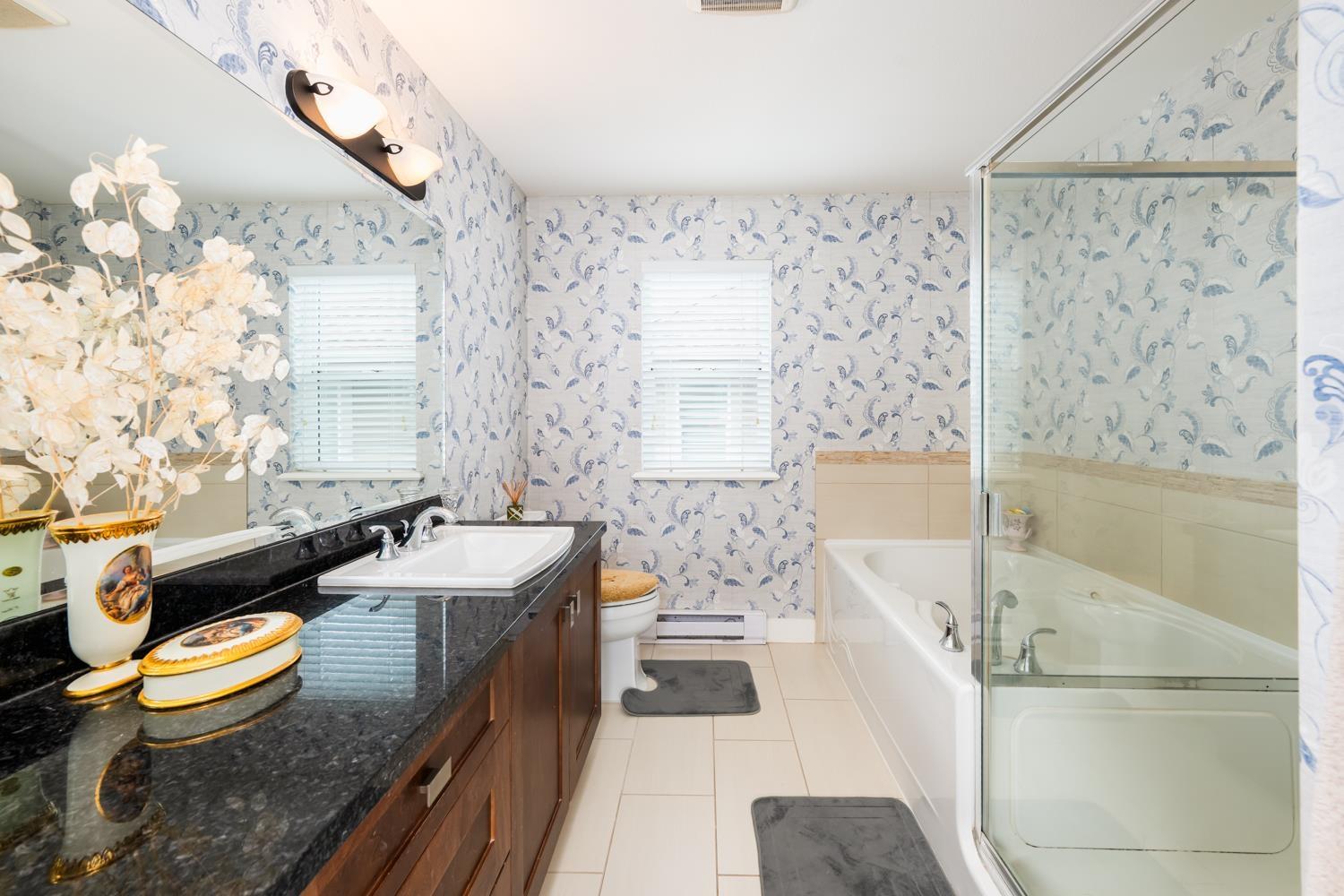 10577 DELSOM Crescent, Delta