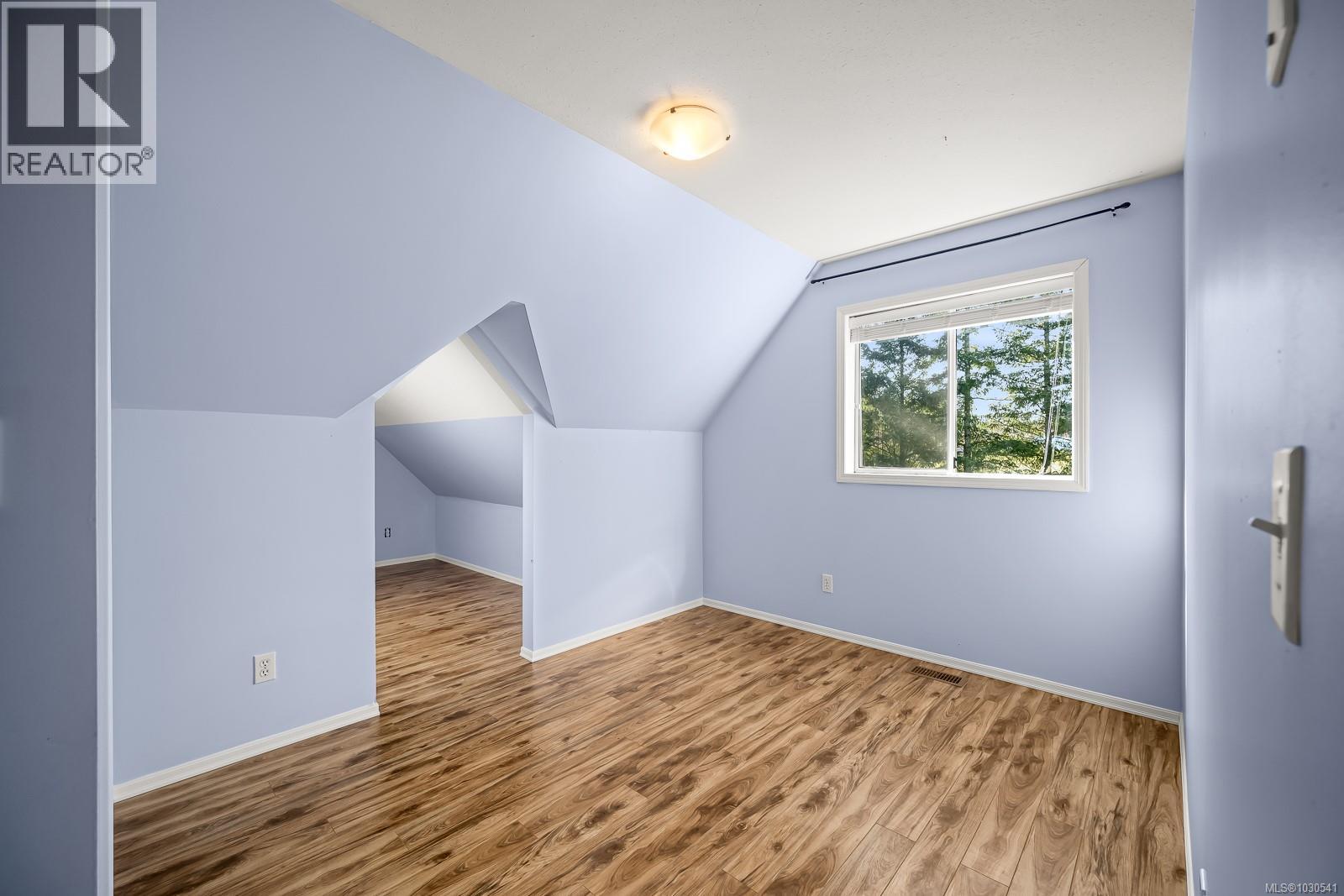 6104 LEDINGHAM RD - 23