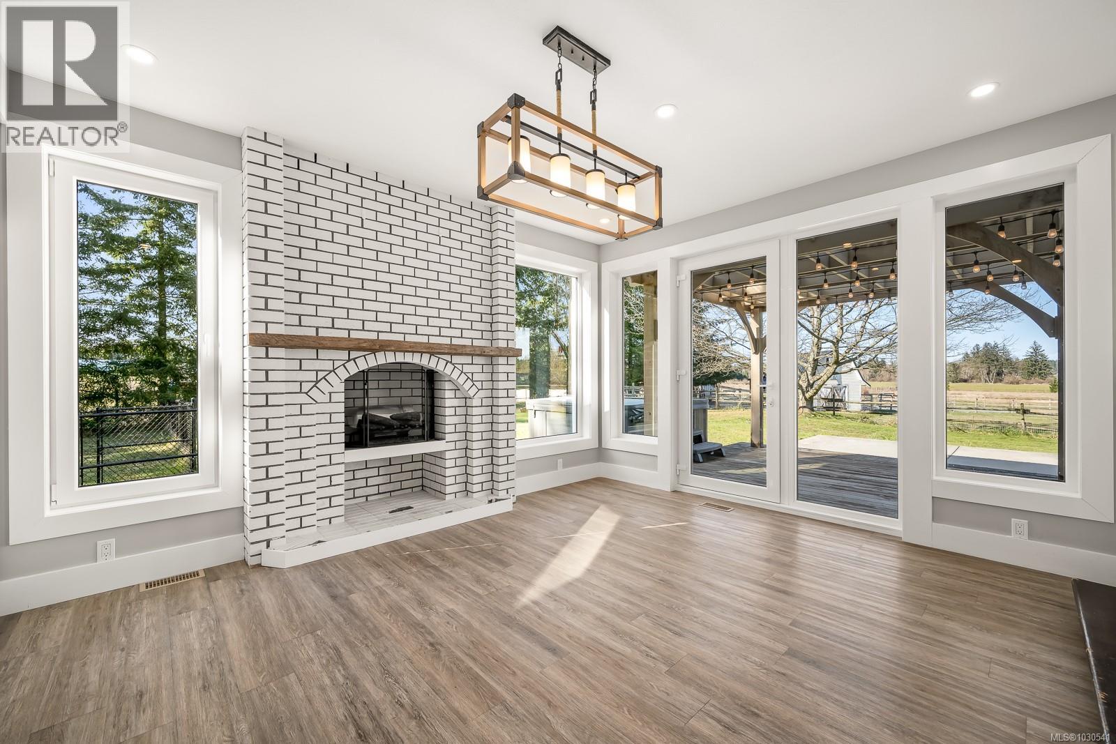 6104 LEDINGHAM RD - 4