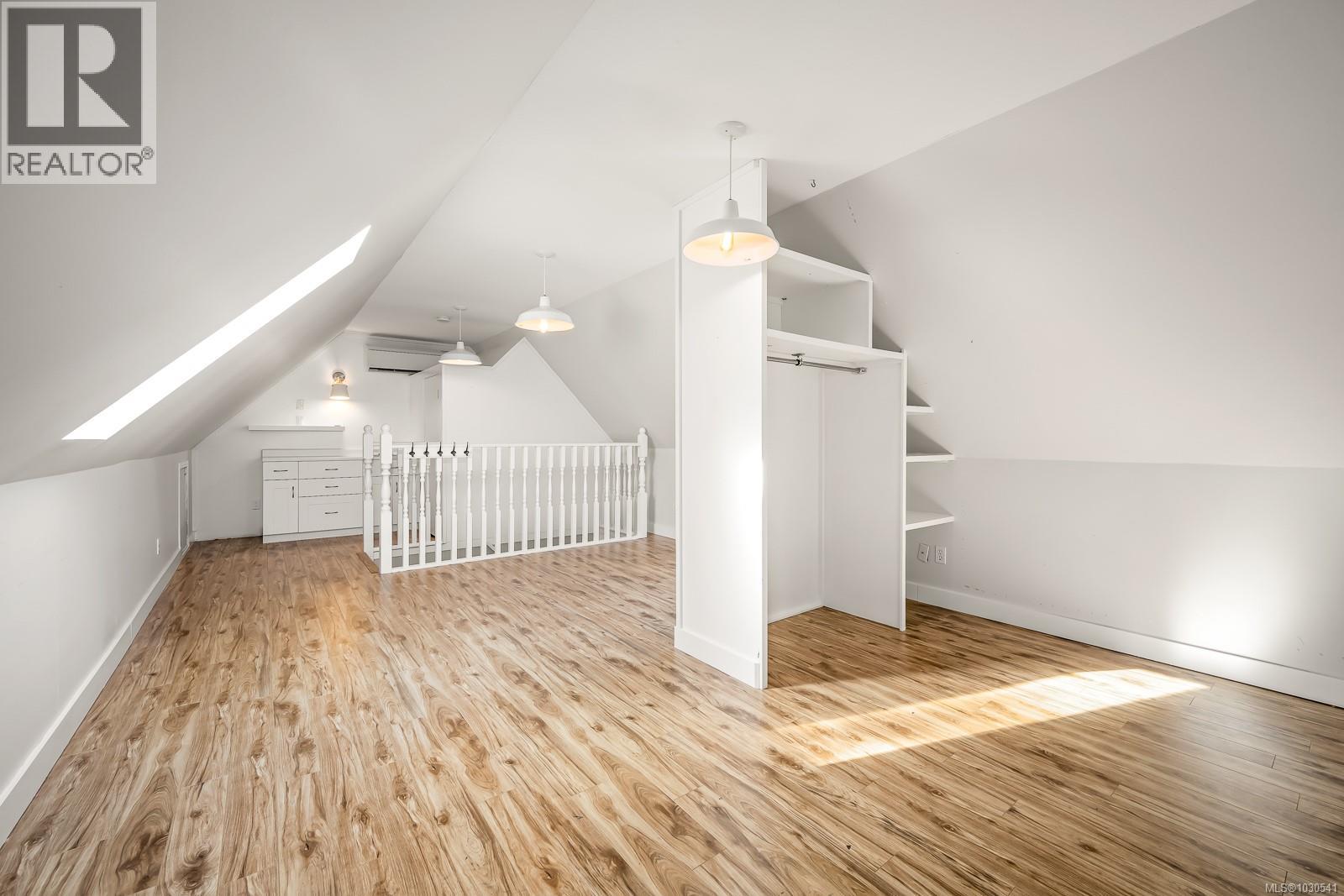 6104 LEDINGHAM RD - 41