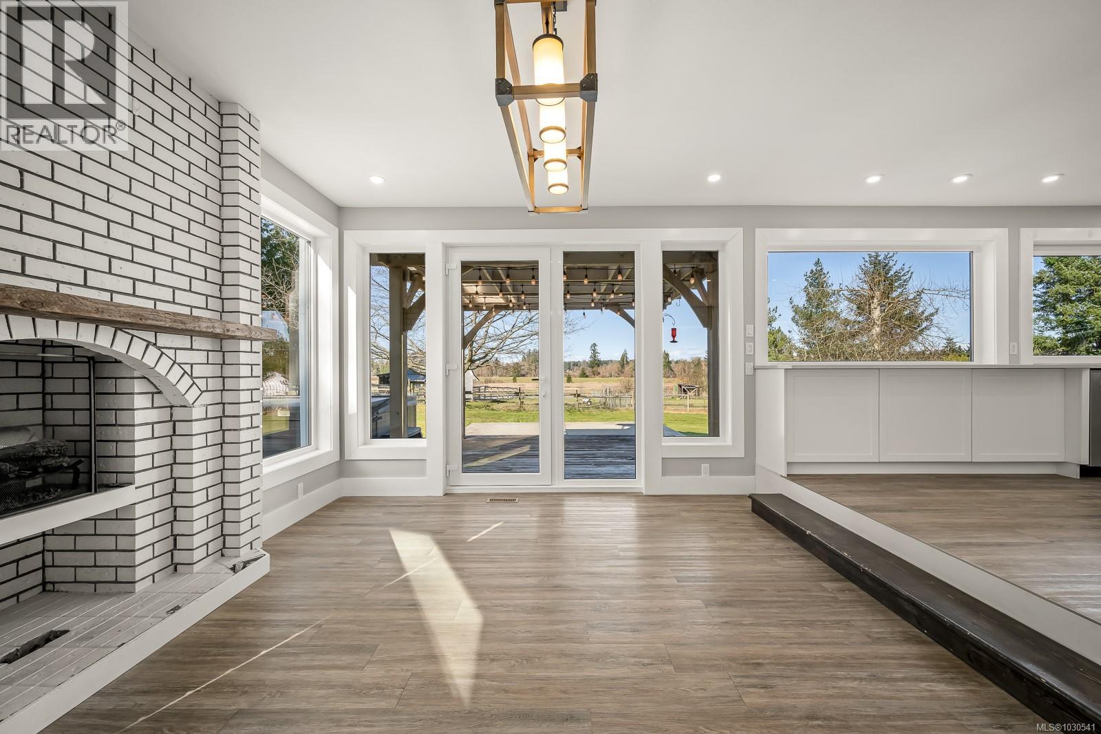 6104 LEDINGHAM RD - 5