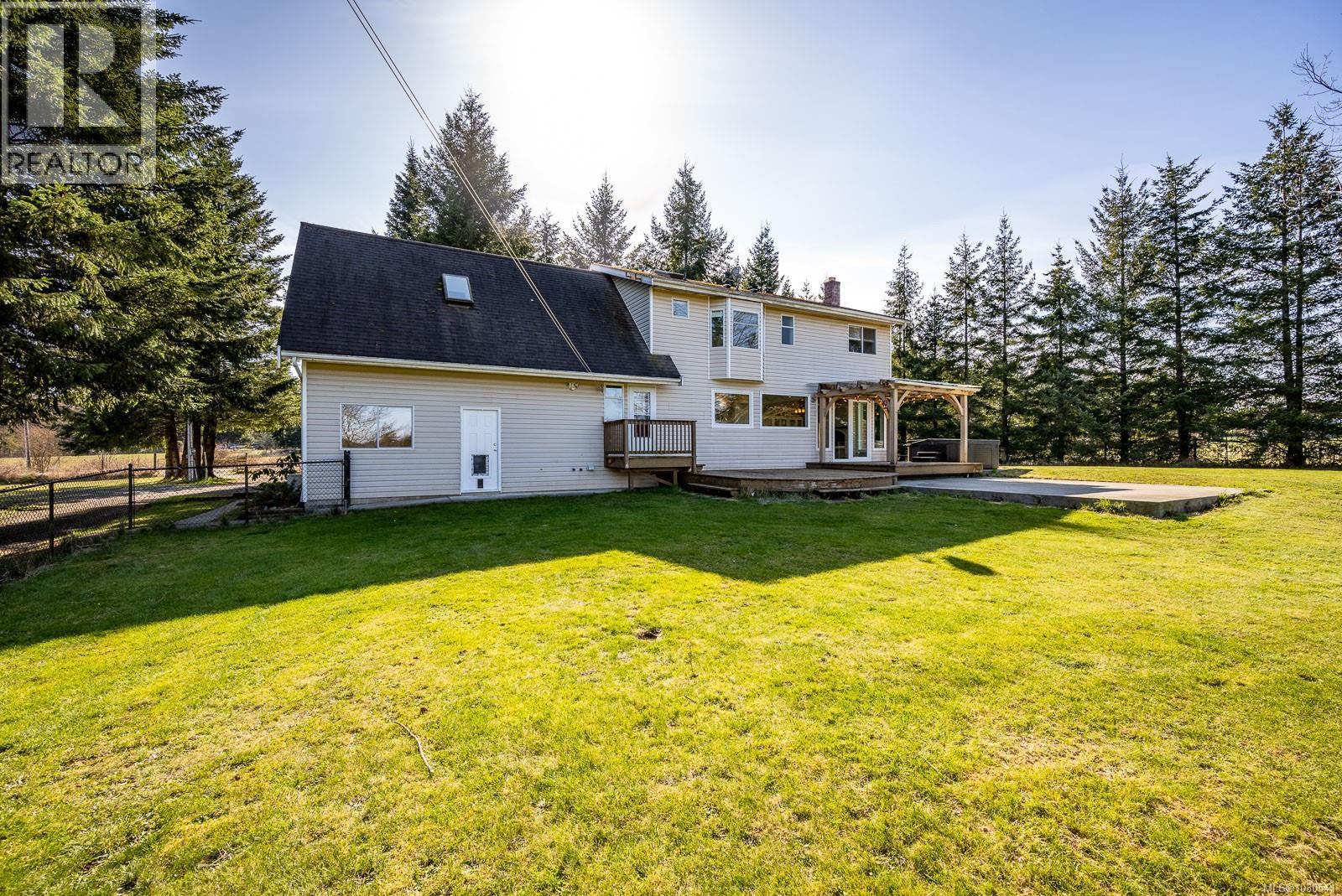 6104 Ledingham Rd - 56