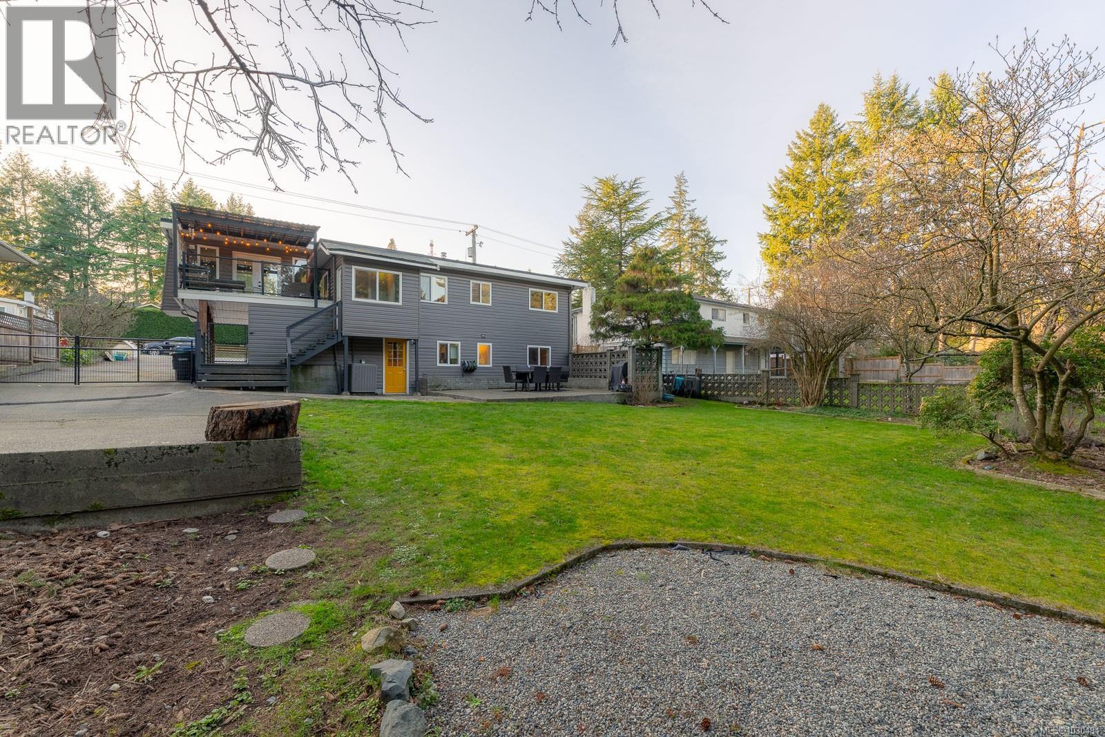 3248 UPLANDS DR - 58