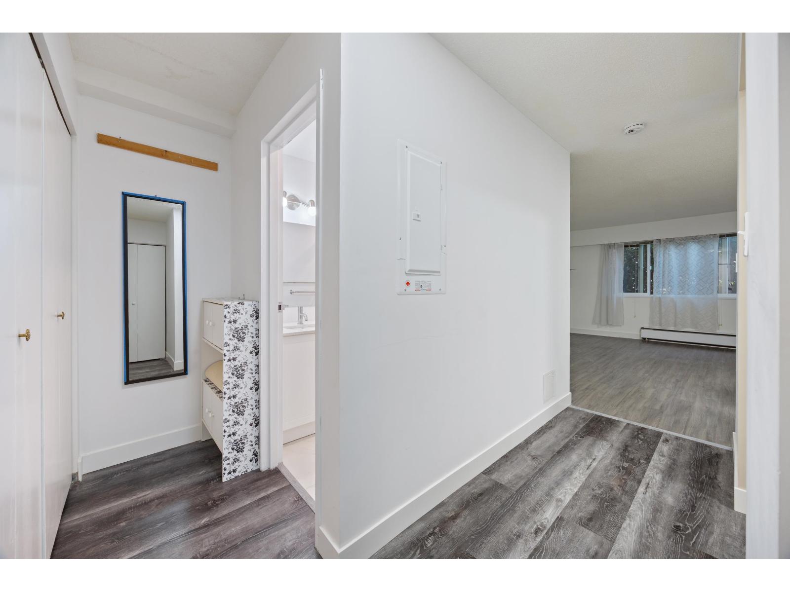 #223-11806 88 Avenue, Delta