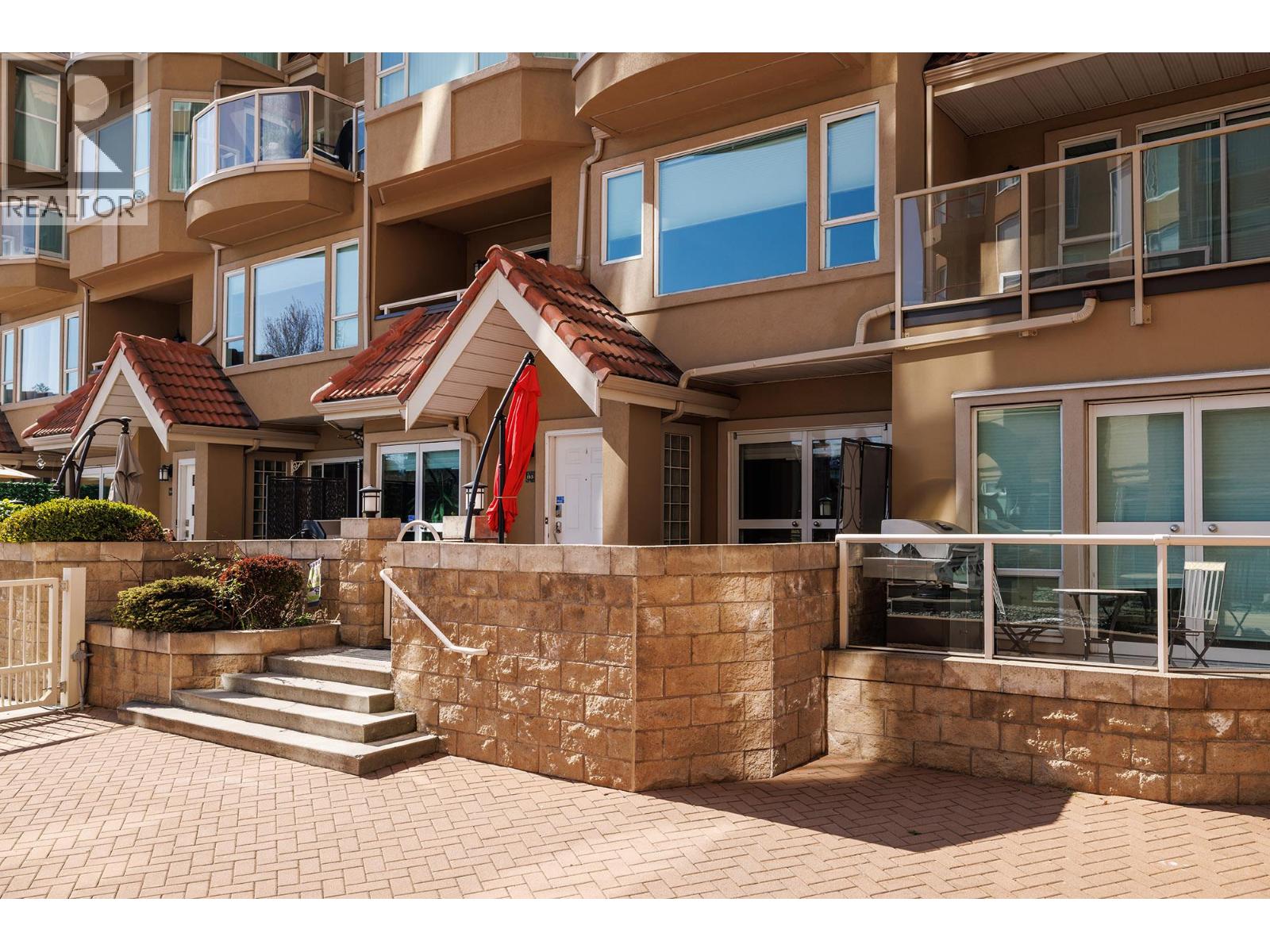 113 1156 Sunset Drive, Kelowna