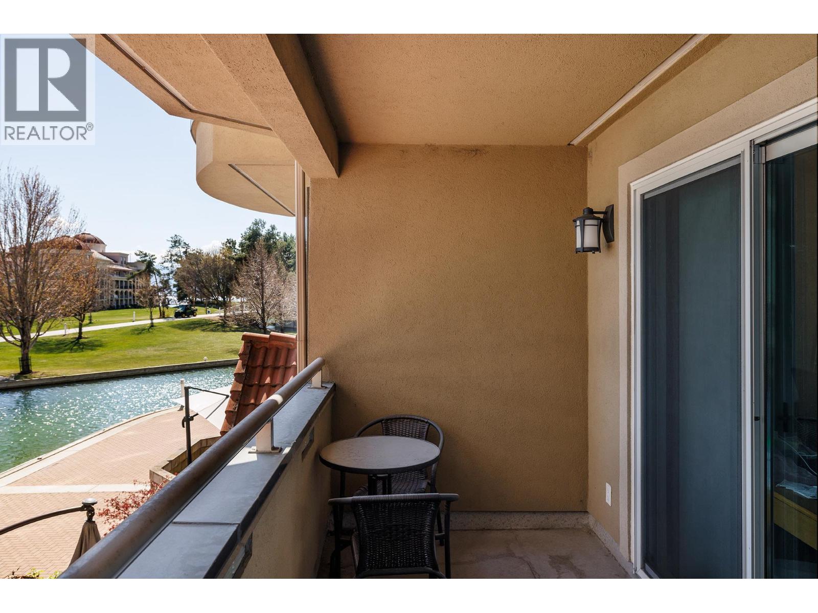 113 1156 Sunset Drive, Kelowna