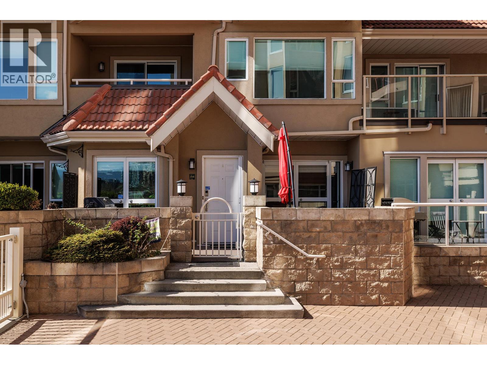 113 1156 Sunset Drive, Kelowna
