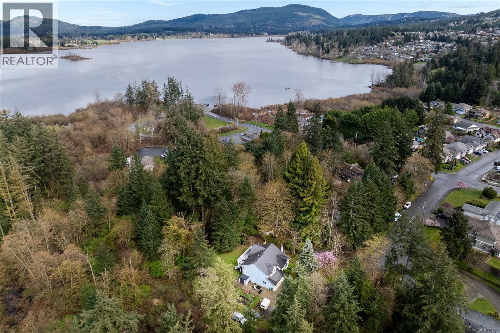 2087 INDIAN CRES - 2