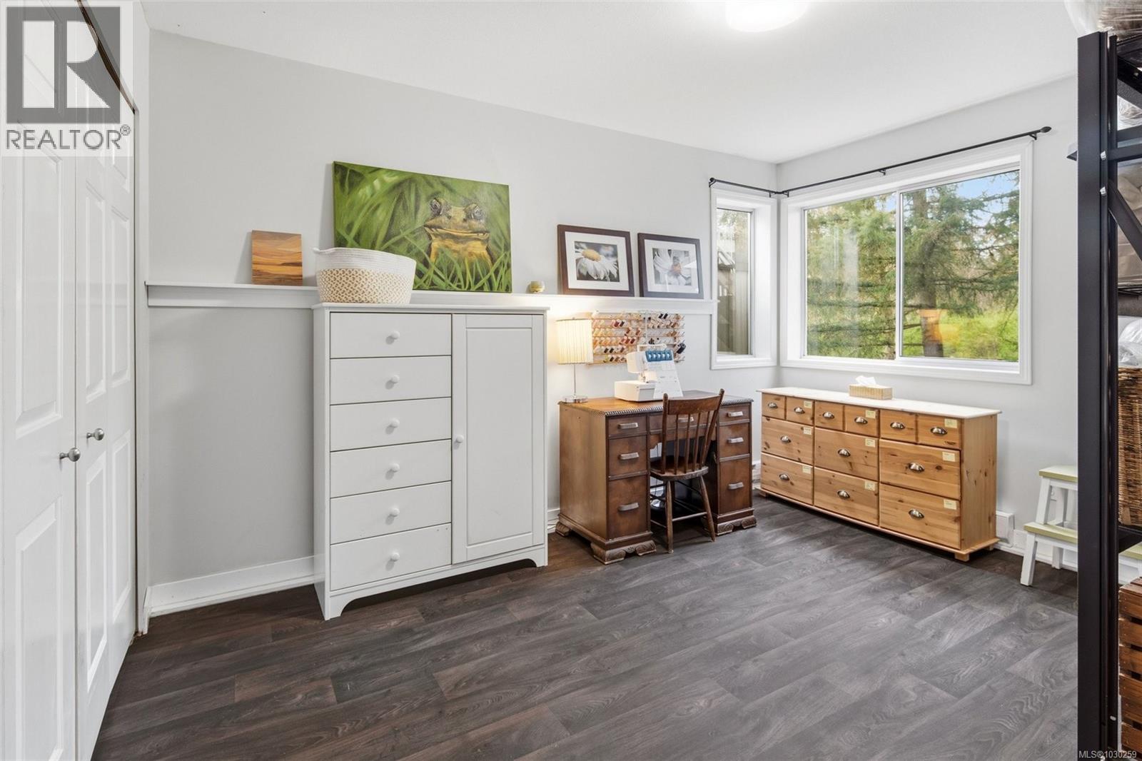 2087 INDIAN CRES - 30