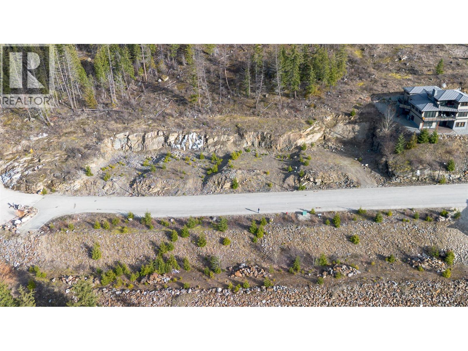  275 Bayview Drive, Sicamous