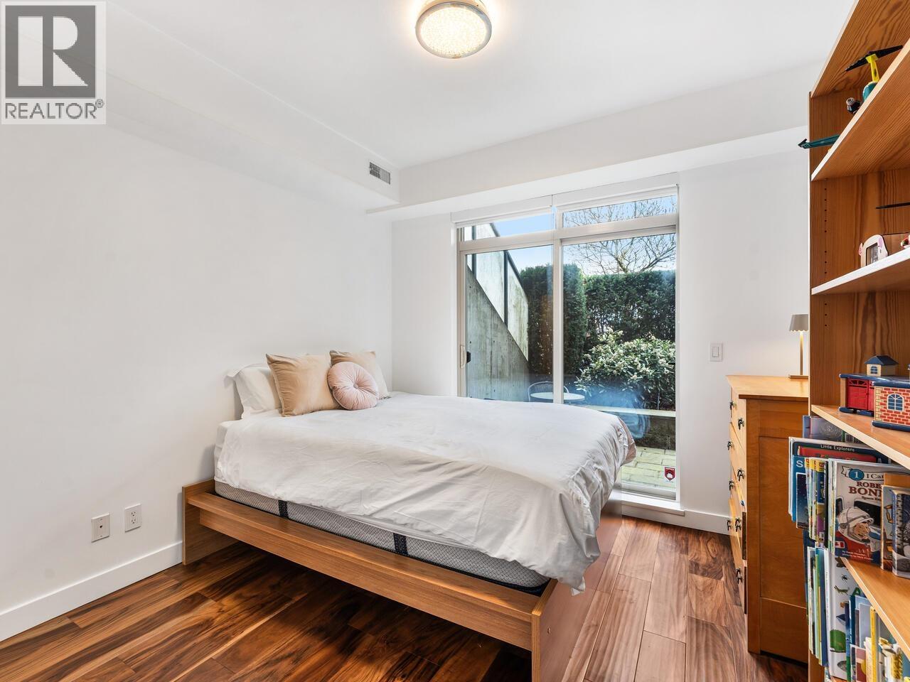 #18-10133 RIVER Drive, Richmond