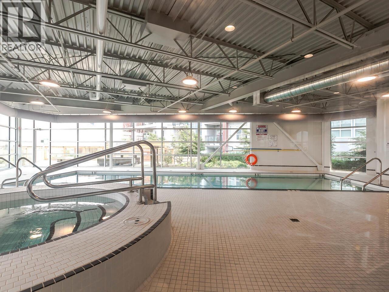 #18-10133 RIVER Drive, Richmond