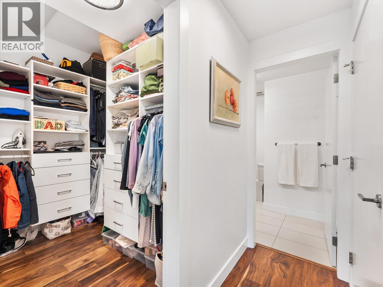 #18-10133 RIVER Drive, Richmond