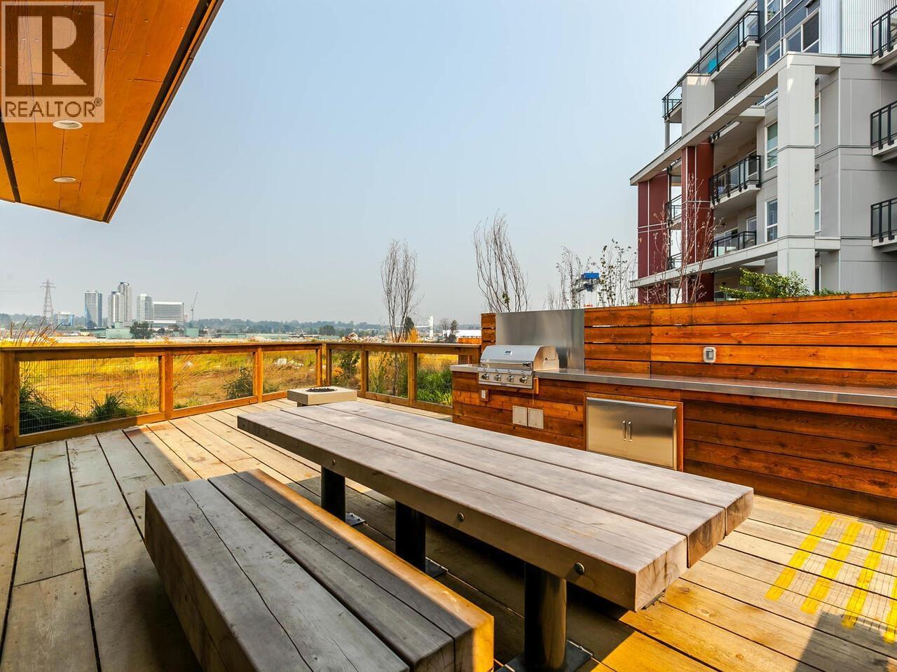 #18-10133 RIVER Drive, Richmond