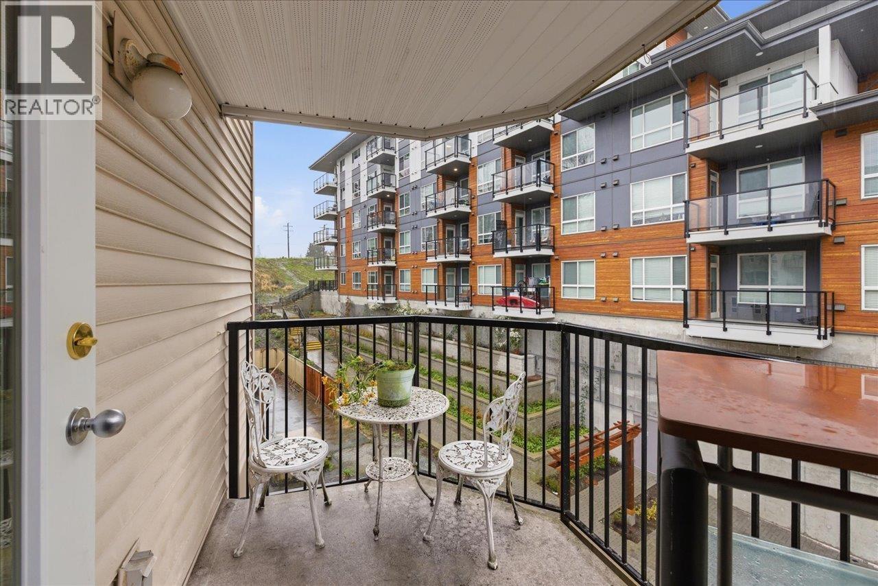 311 11595 FRASER STREET, Maple Ridge