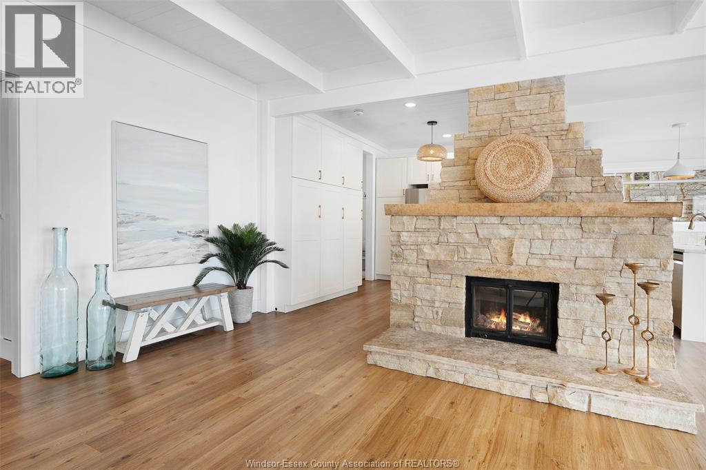 1295 HERITAGE ROAD - 16