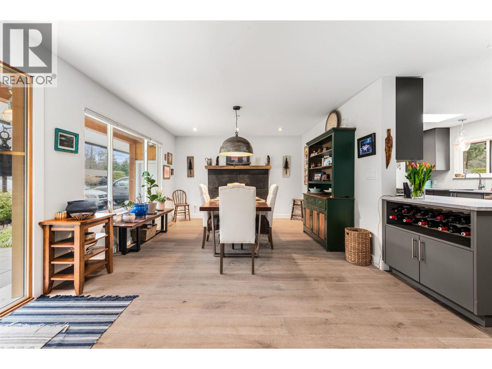 41562 ROD ROAD, Squamish