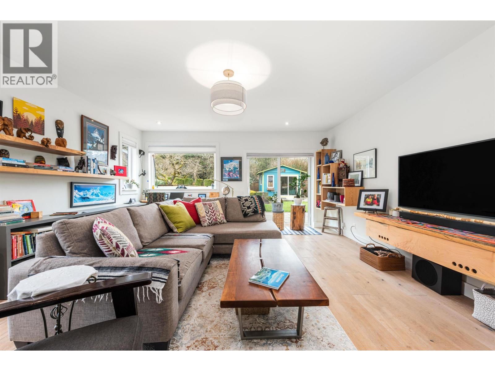 41562 ROD ROAD, Squamish