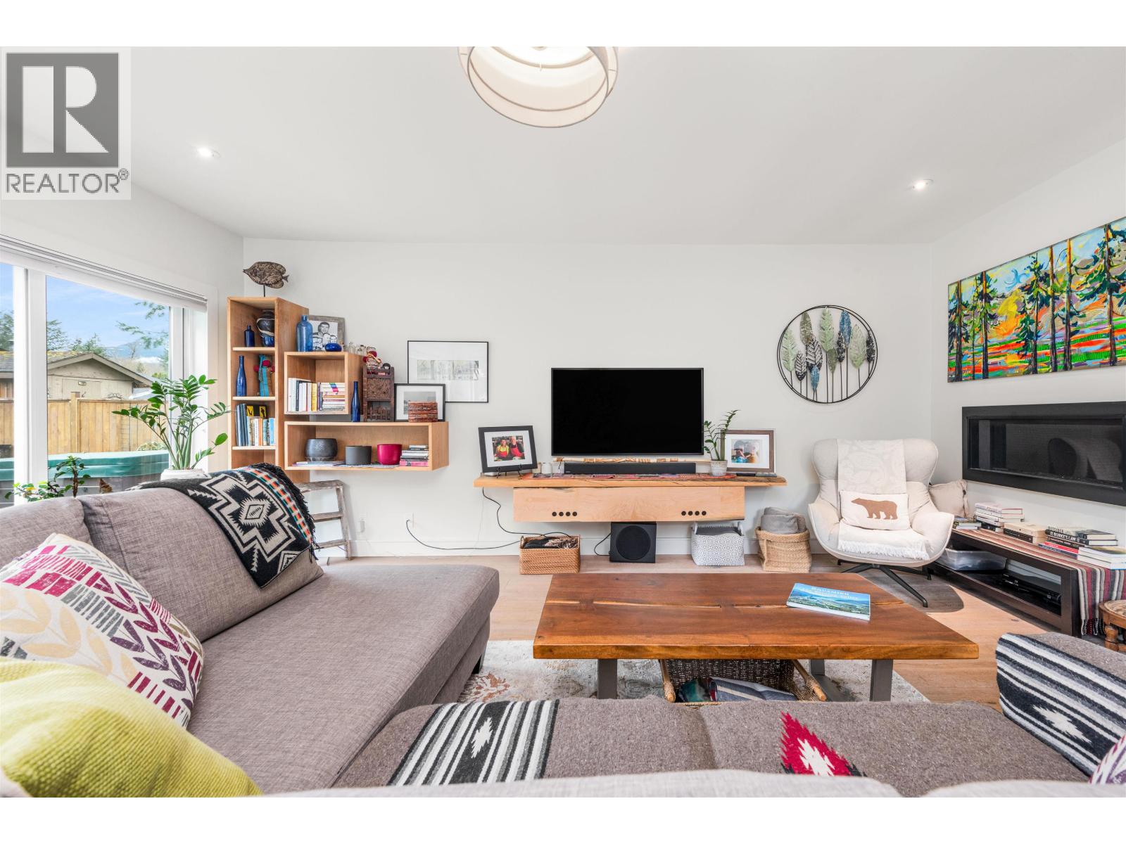 41562 ROD ROAD, Squamish