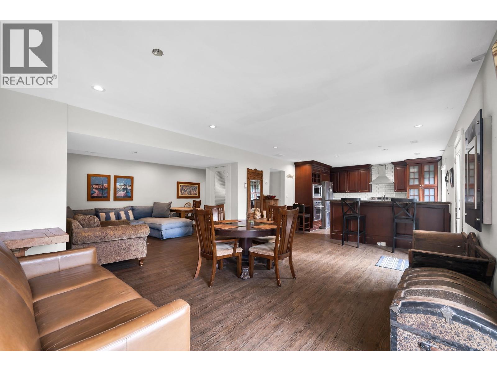 38273 VIEW PLACE, Squamish