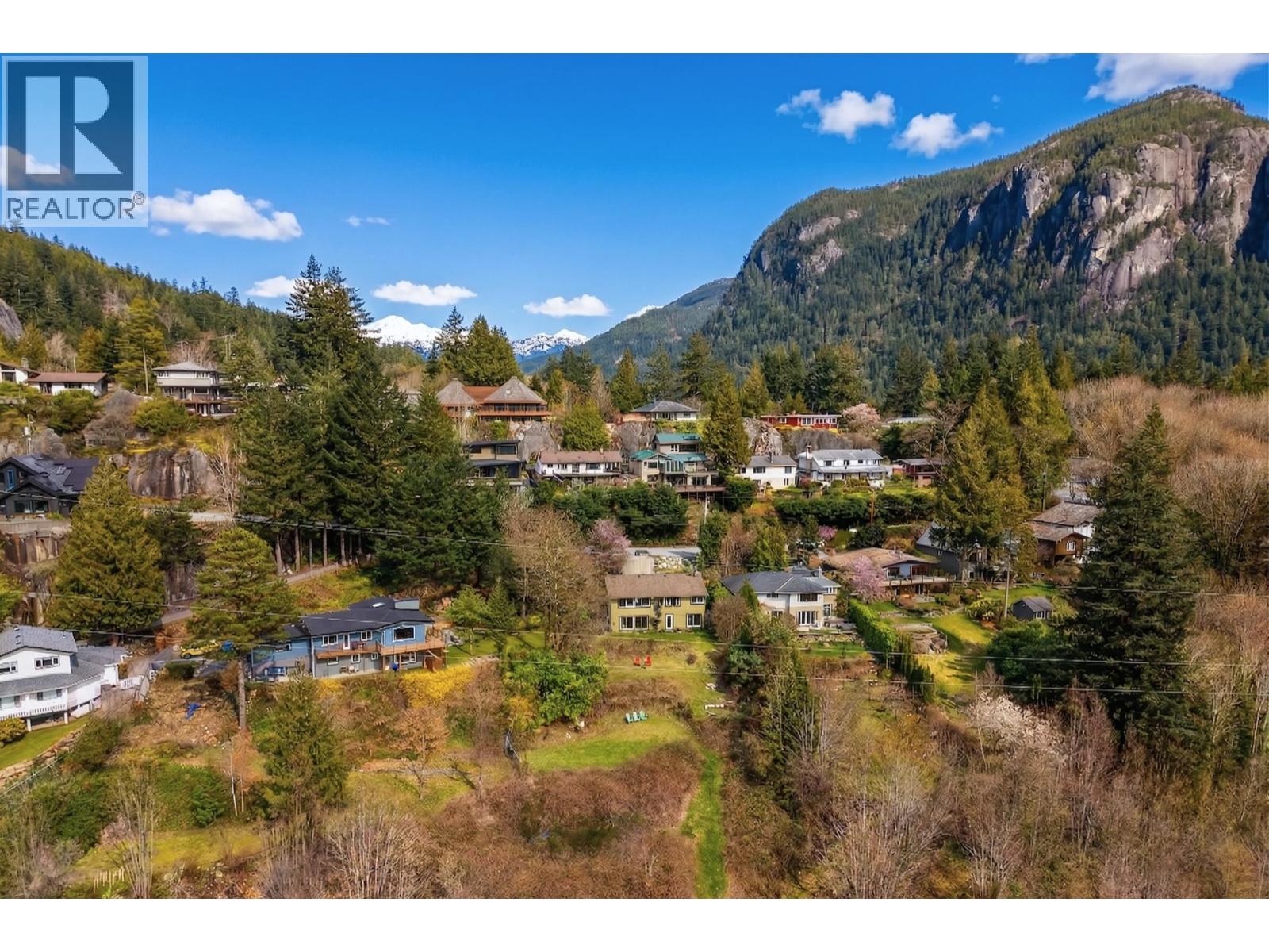 38273 VIEW PLACE, Squamish