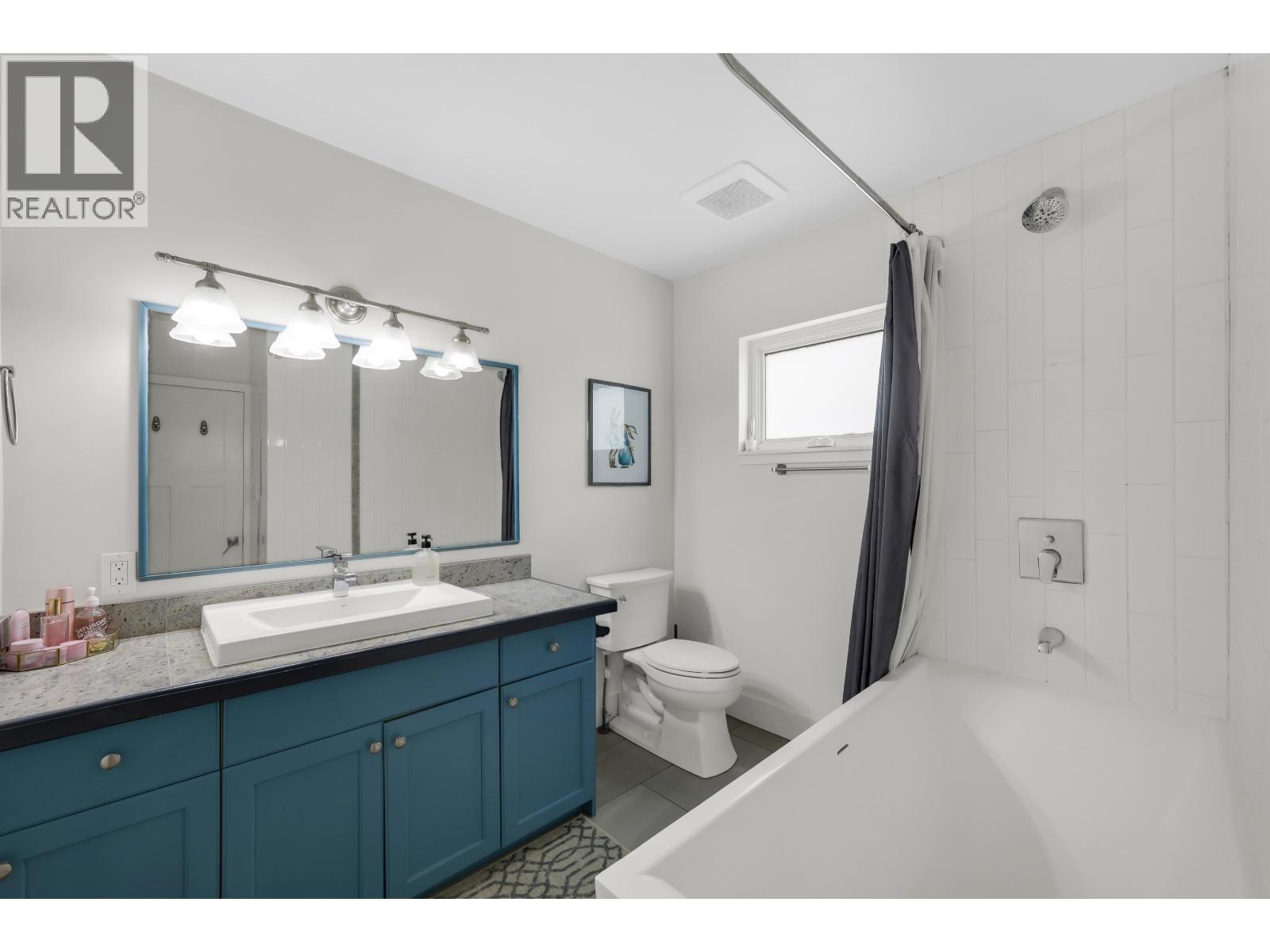 38273 VIEW PLACE, Squamish