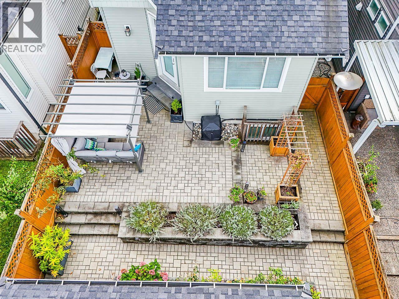 10489 ROBERTSON STREET, Maple Ridge