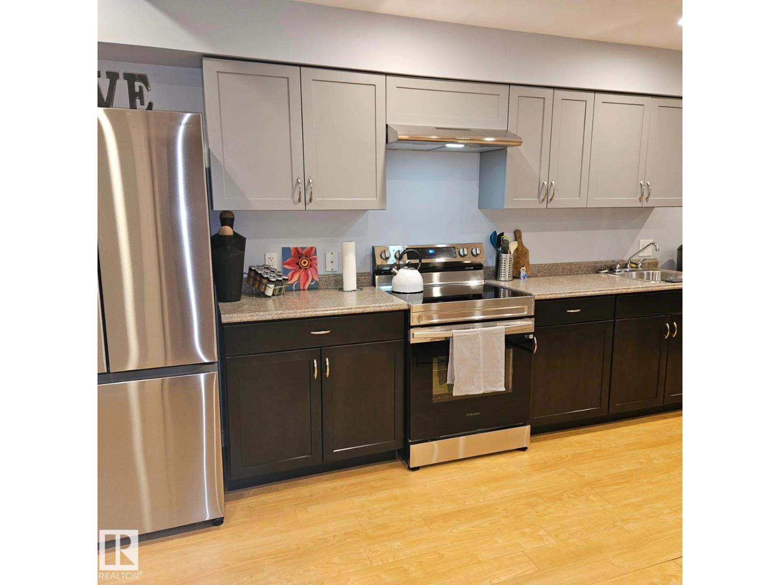 10216 89 ST NW, Edmonton