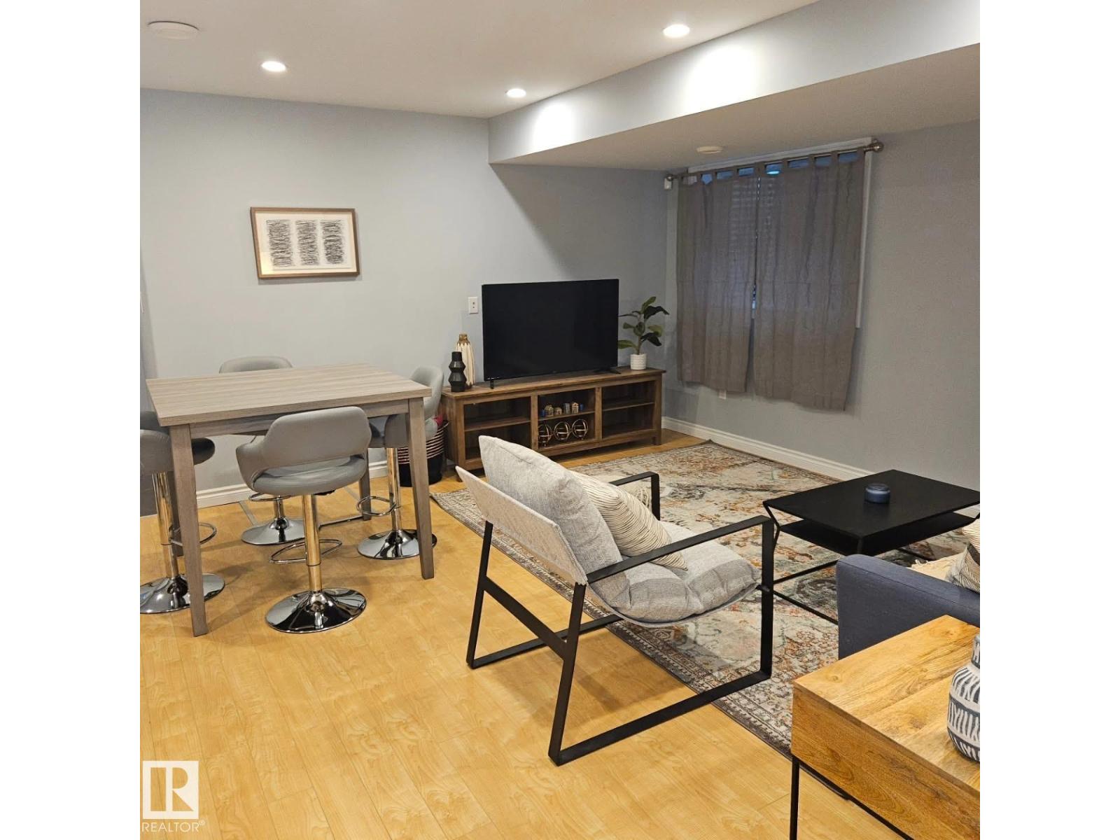 10216 89 ST NW, Edmonton