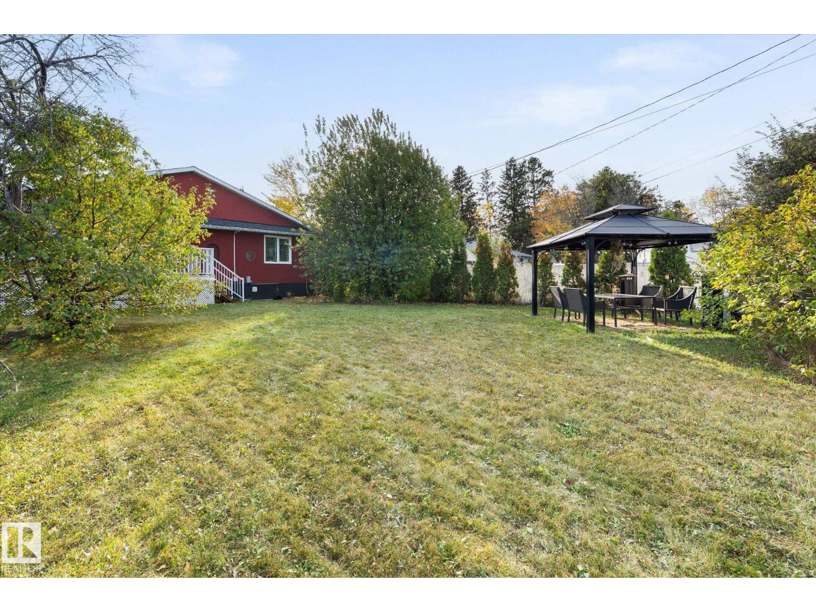 11124 110A AV NW, Edmonton