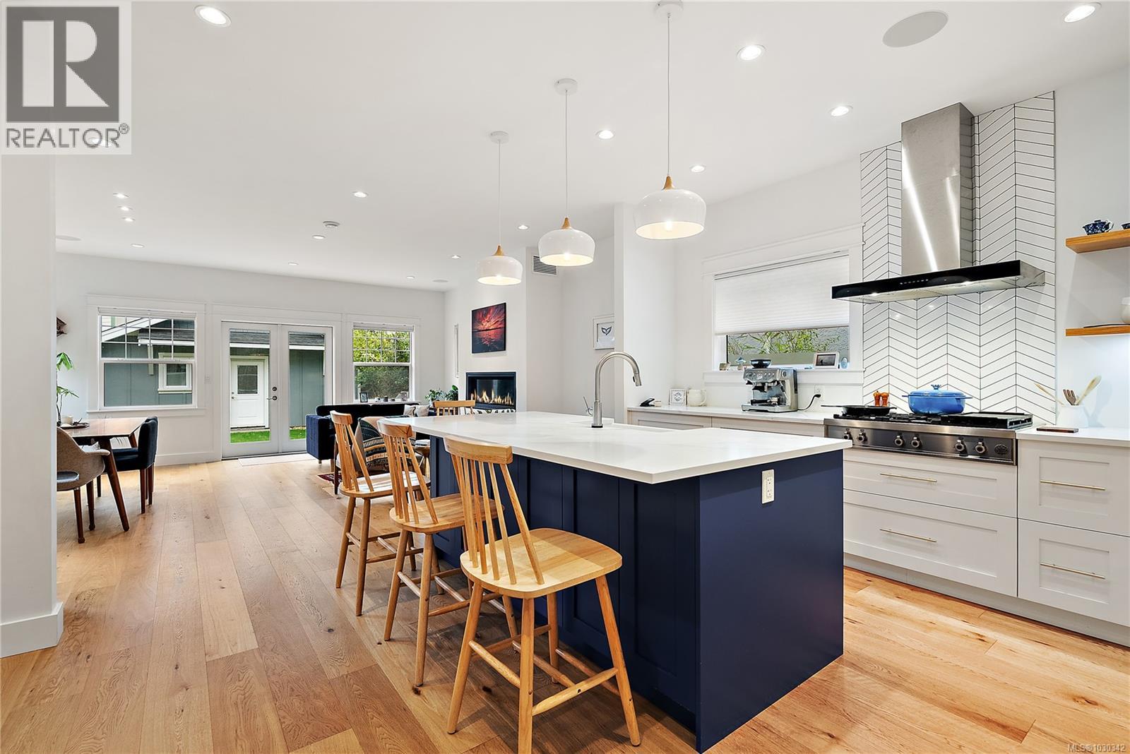 131 Ladysmith St, Victoria