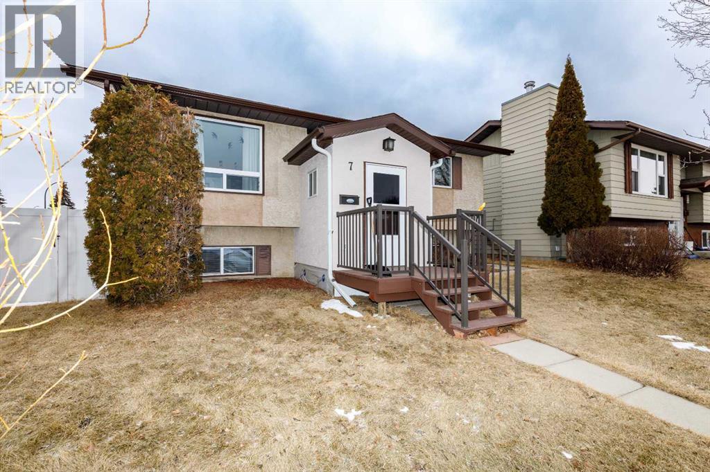 7 Mclevin Crescent
