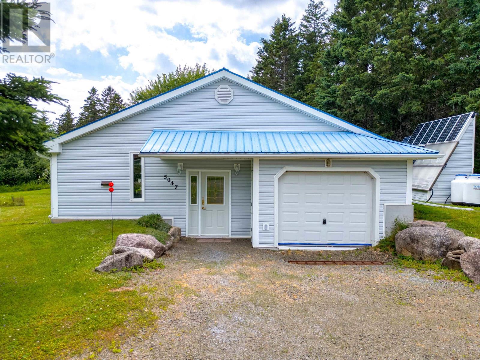 Property 9 of 49 of 5047 Granville Road