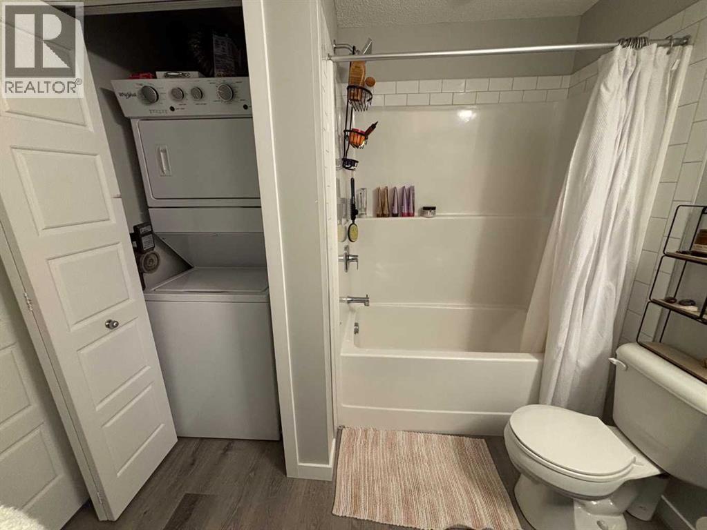 Single Family House for Sale in    Street SE Inglewood Calgary 