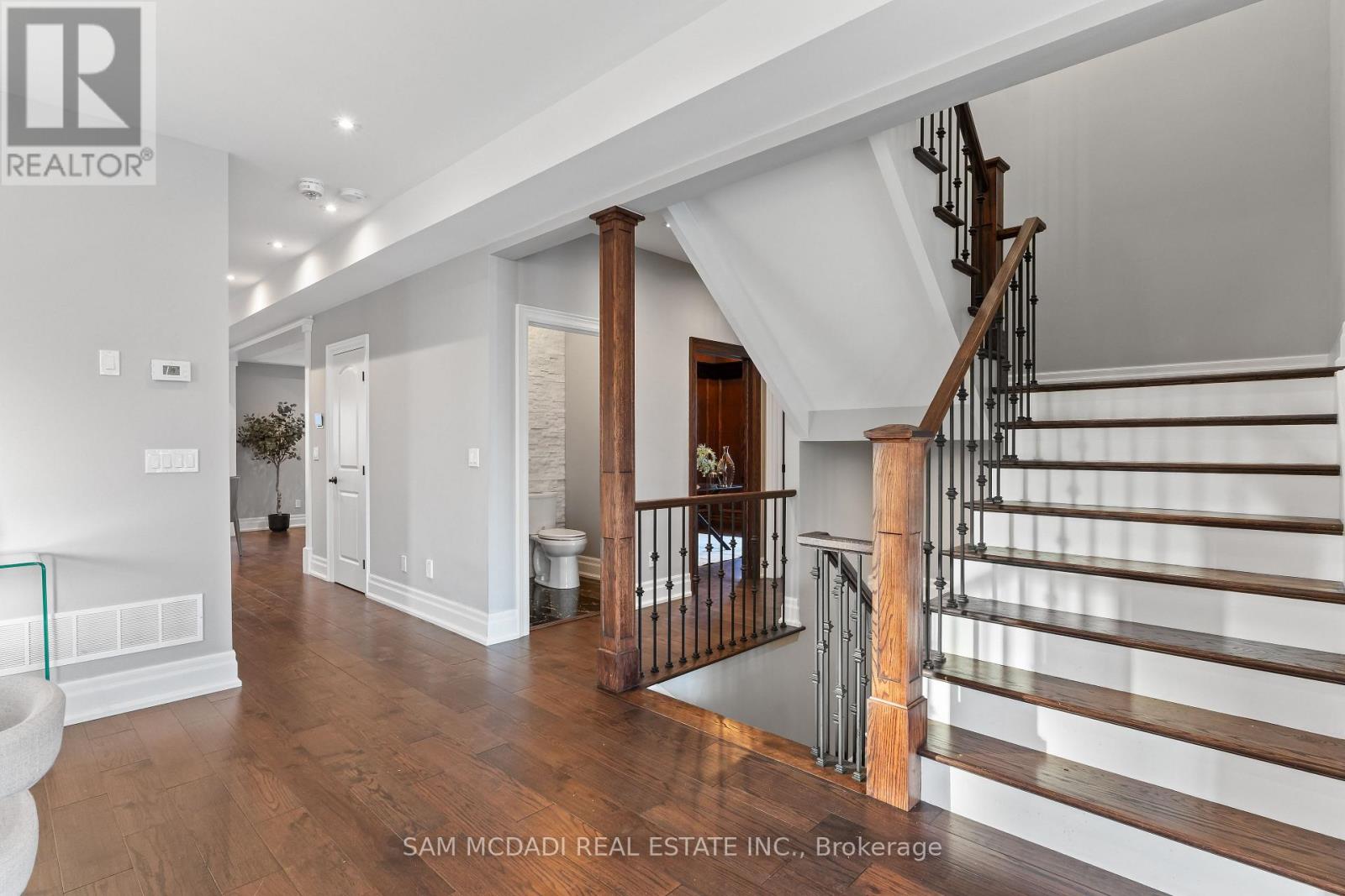 1487 MYRON DRIVE - 16