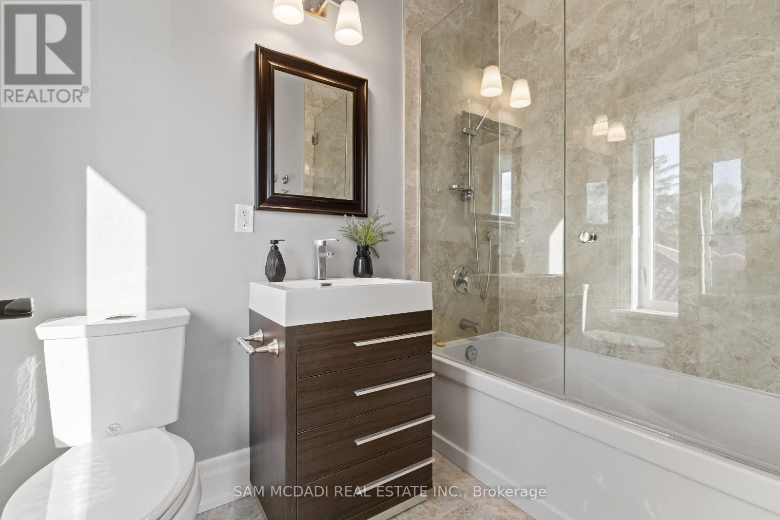 1487 MYRON DRIVE - 27