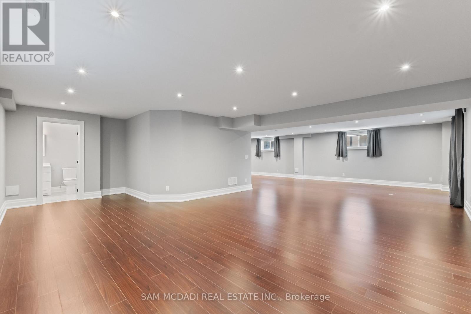 1487 MYRON DRIVE - 35