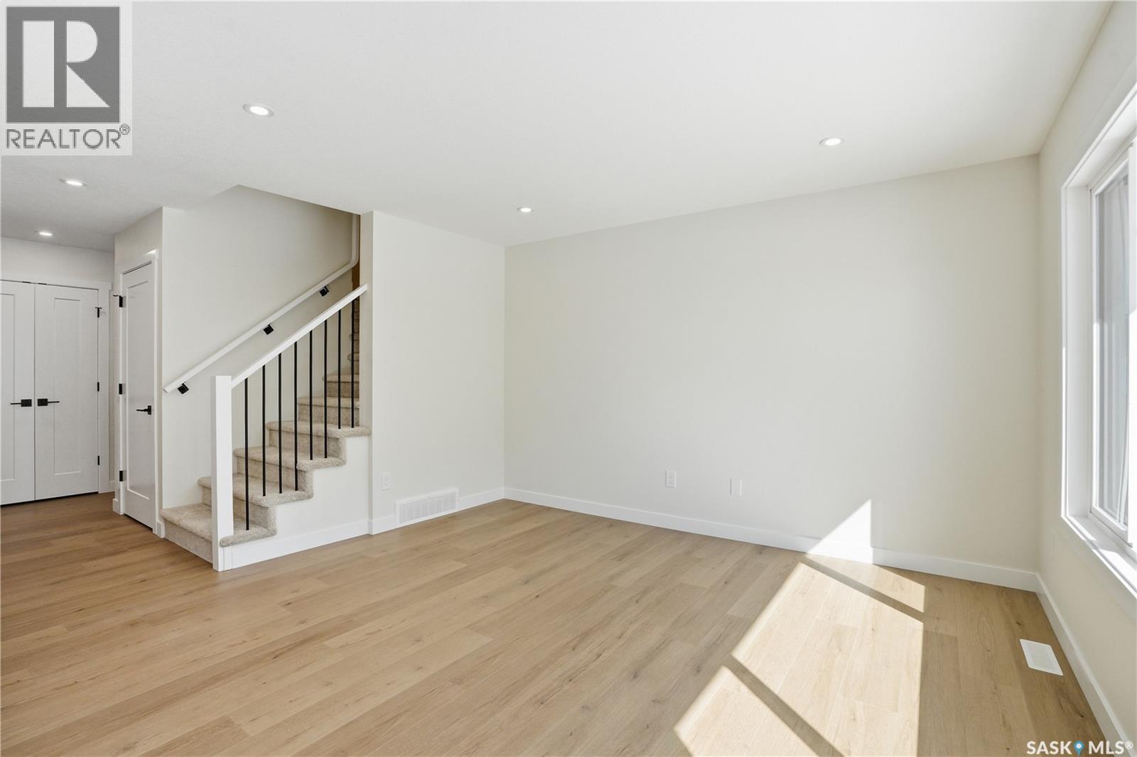 #404 155 MCFAULL WAY - 14