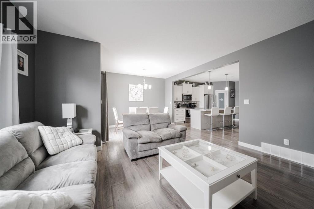 206 Athabasca Avenue, Fort McMurray