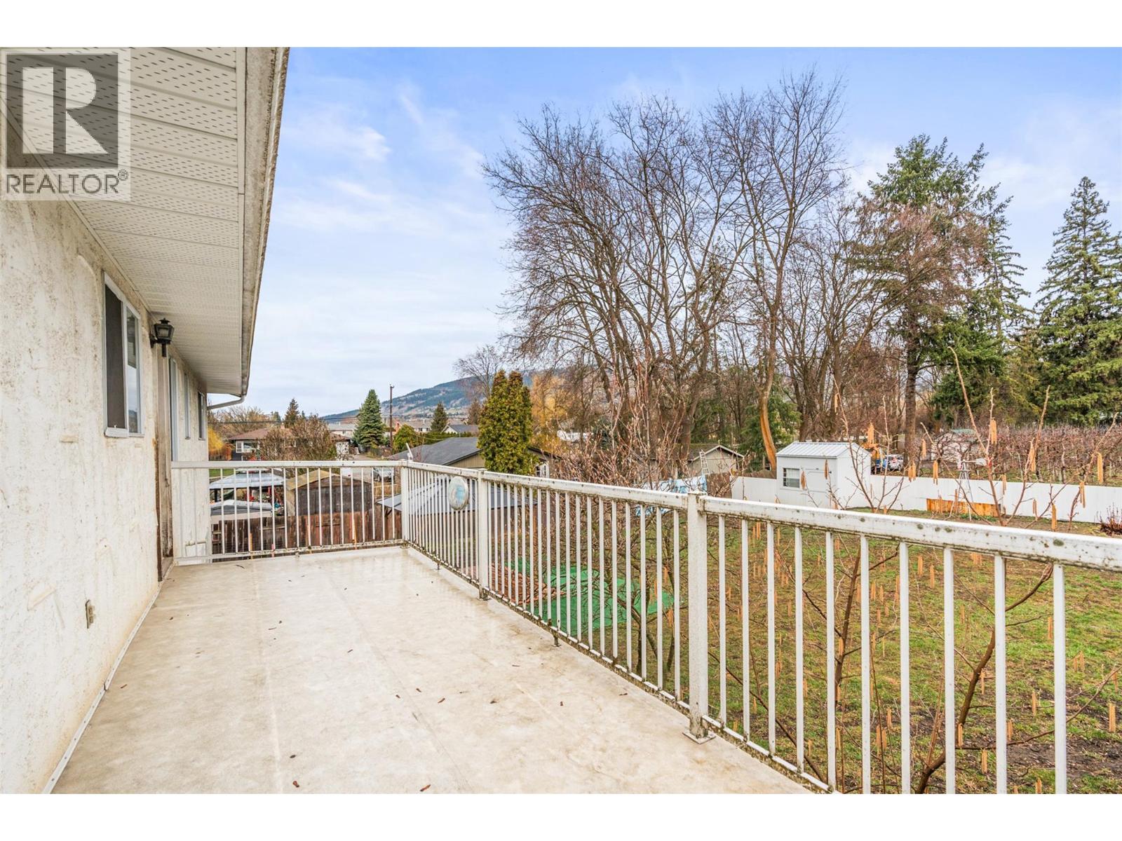 7905 Giles Drive - 24