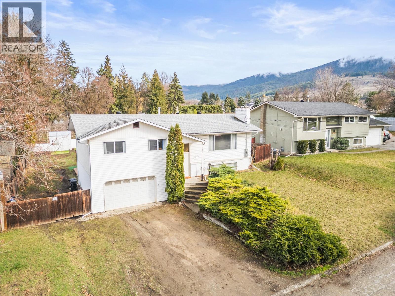 7905 Giles Drive - 37