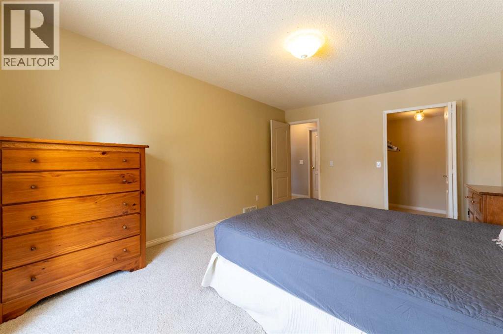 Single Family House Bungalow for Sale in  Sierra Morena Terrace SW Signal Hill Calgary 