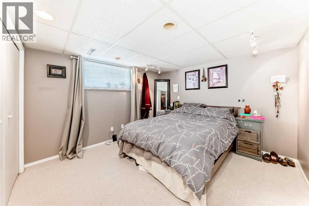 Single Family House Bungalow for Sale in  Rosehill Drive NW Rosemont Calgary 