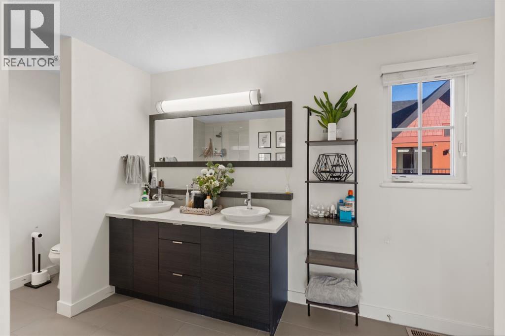 Single Family House for Sale in   A Street SW Bankview Calgary 