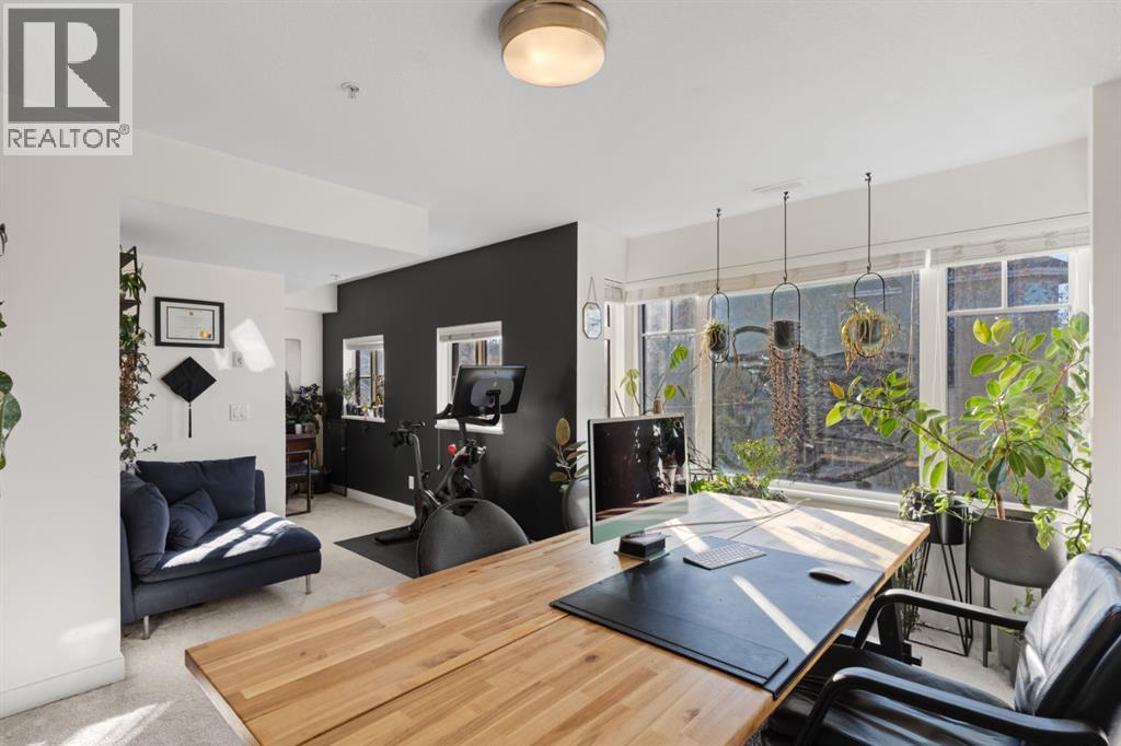 Single Family House for Sale in   A Street SW Bankview Calgary 