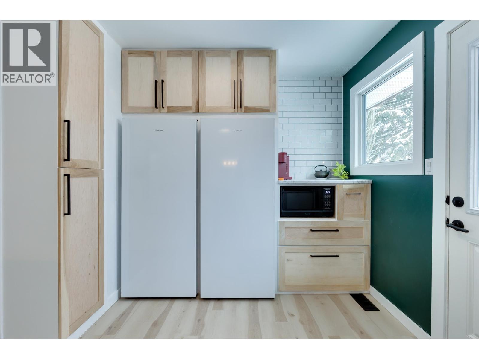 350 KILLOREN CRESCENT - 14